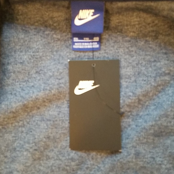 Nike New England Patriots Hooded Jacket - Picture 4 of 8